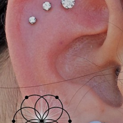 Triple flat piercings • <a style="font-size:0.8em;" href="http://www.flickr.com/photos/122258963@N04/13611596904/" target="_blank">View on Flickr</a>