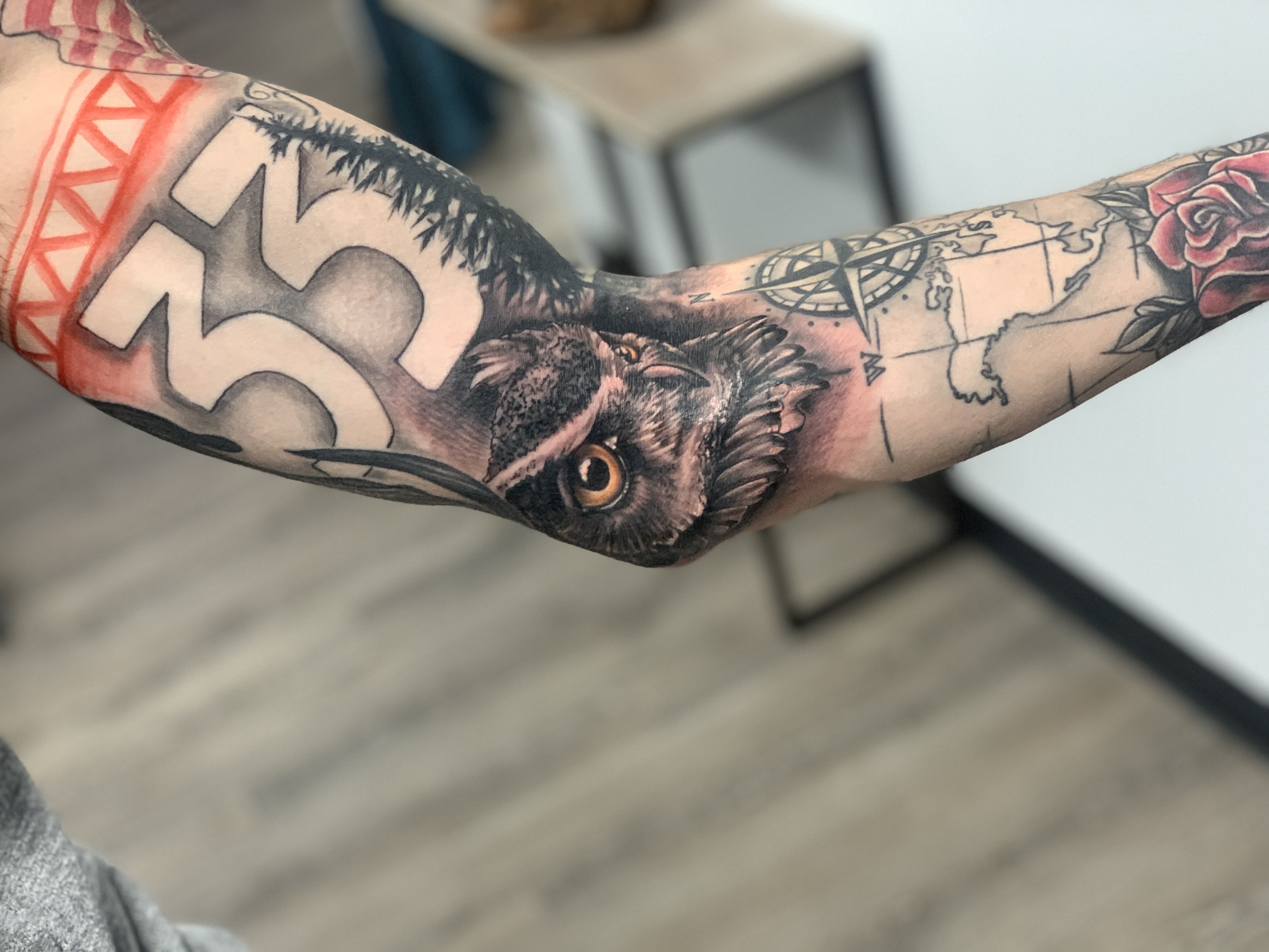 Tim : Tattoo Artist